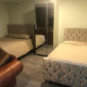 Treetops Flat4 Hall B28 Apartment