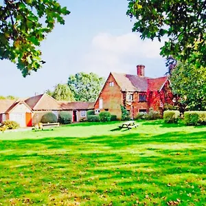 Homestay Oldlands Gatwick